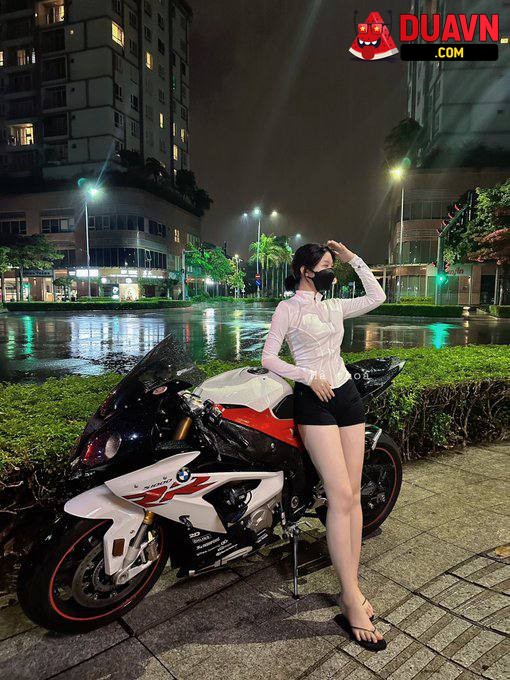Em Hà Thoa lộ full clip