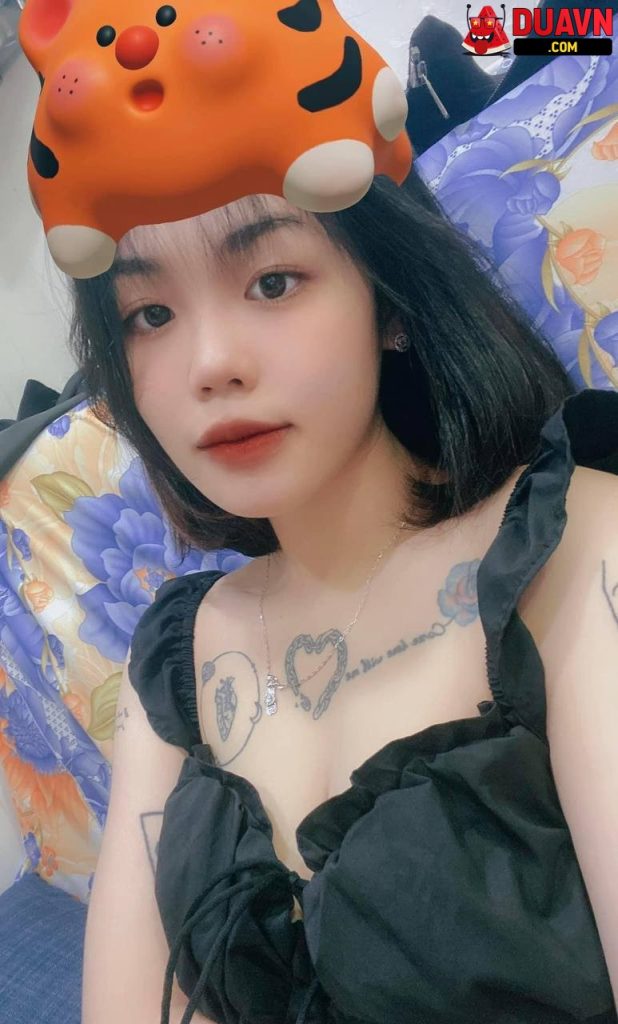 Mai Linh – Chiều người yêu mặc đồ cosplay địt cho máu