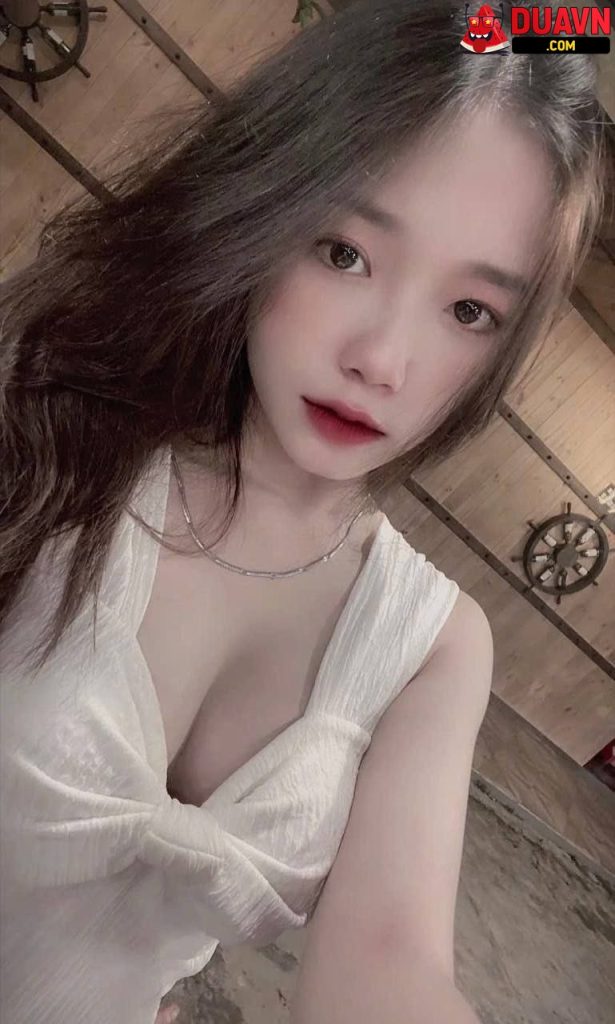 Gái Việt bú cu nuốt tinh