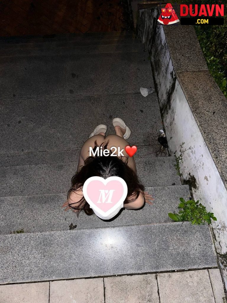Mie2k – Cởi đồ hoà mình với thiên nhiên – 37 videos