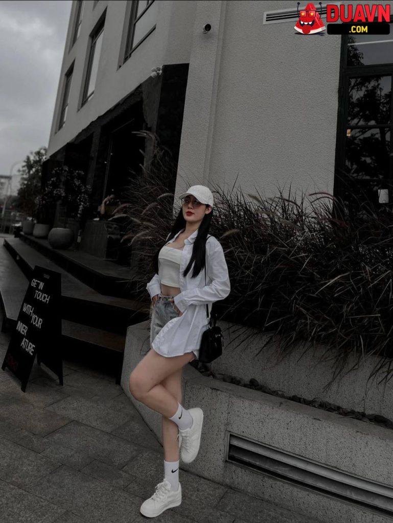 Bùi Thu Hằng – Gái dancer body ngon lộ clip nóng