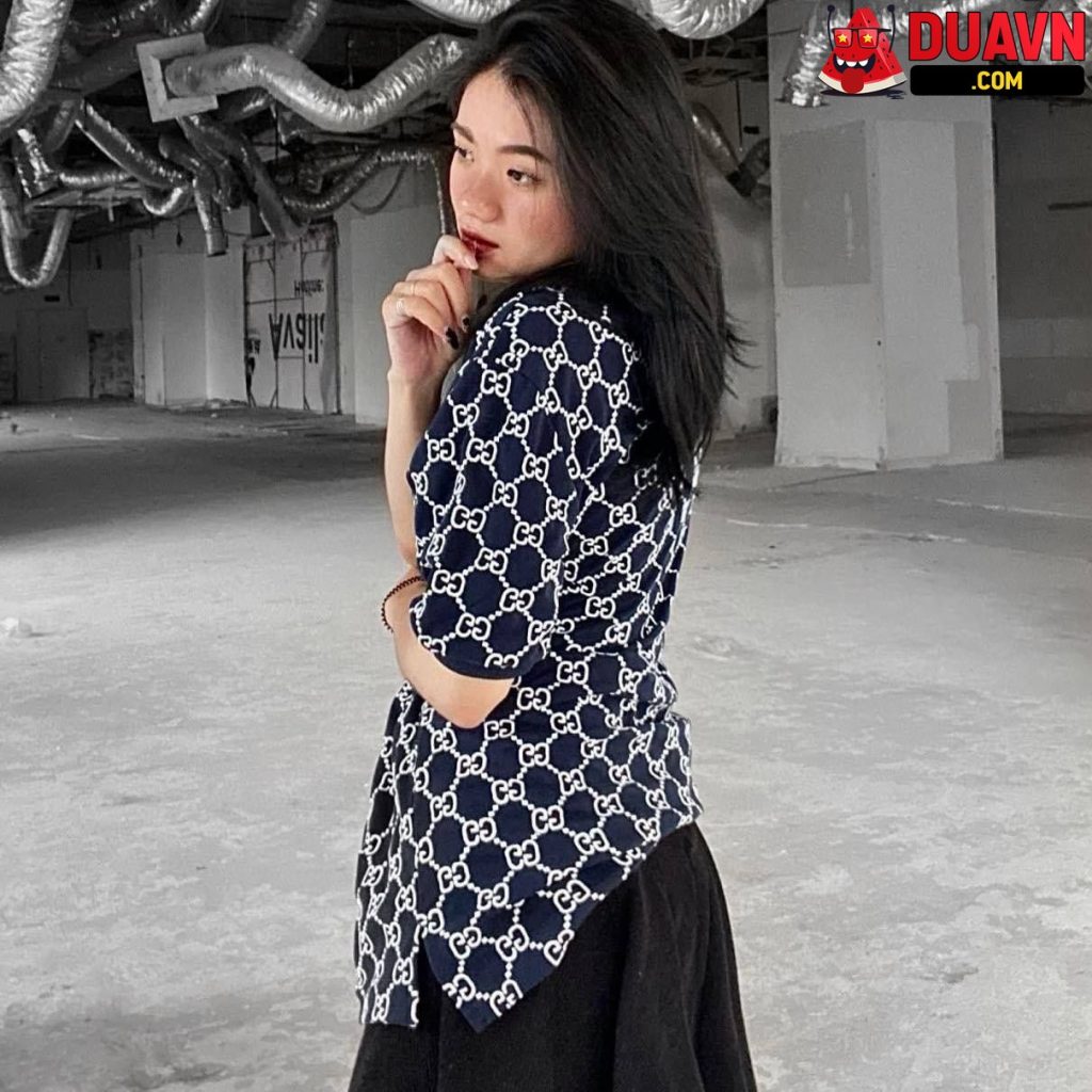 Em slave bị trói chân địt ná thở