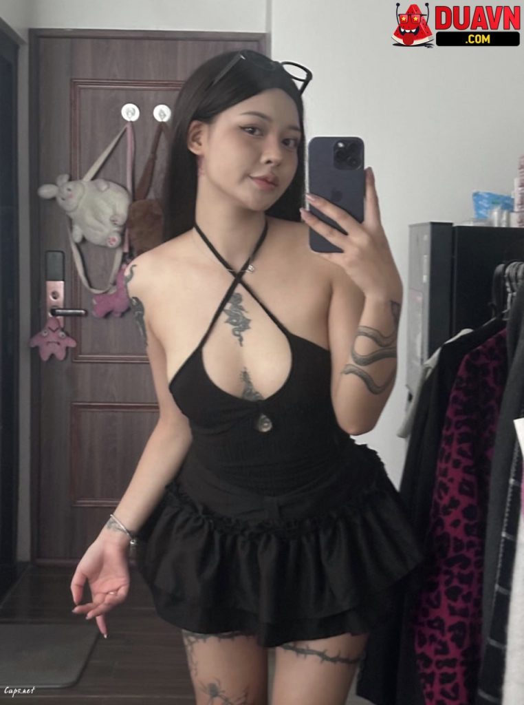 Tomchin2101 – Gái xăm mình thích khoe body nuột