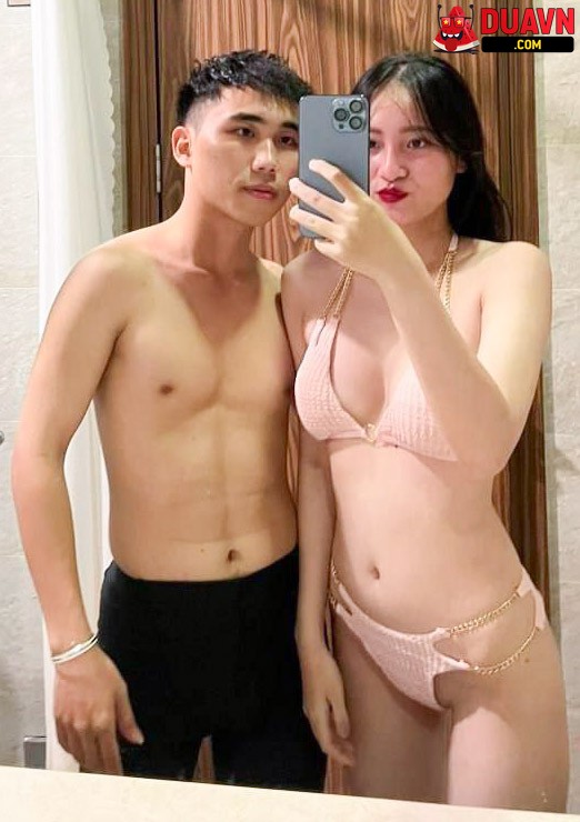 Vũ Thu Hiền – Lộ clip bú cu địt nhau với bạn trai