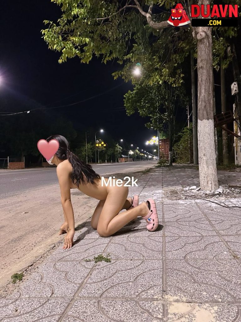 Mie2k – Cởi đồ hoà mình với thiên nhiên – 37 videos