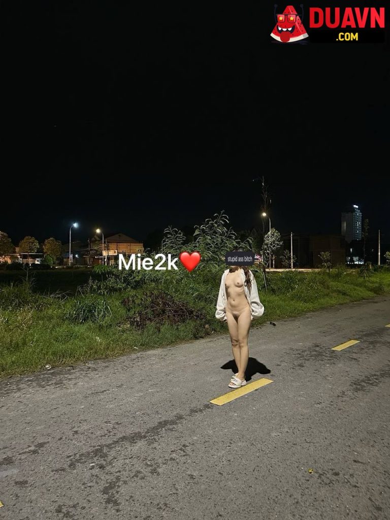 Mie2k – Cởi đồ hoà mình với thiên nhiên – 37 videos
