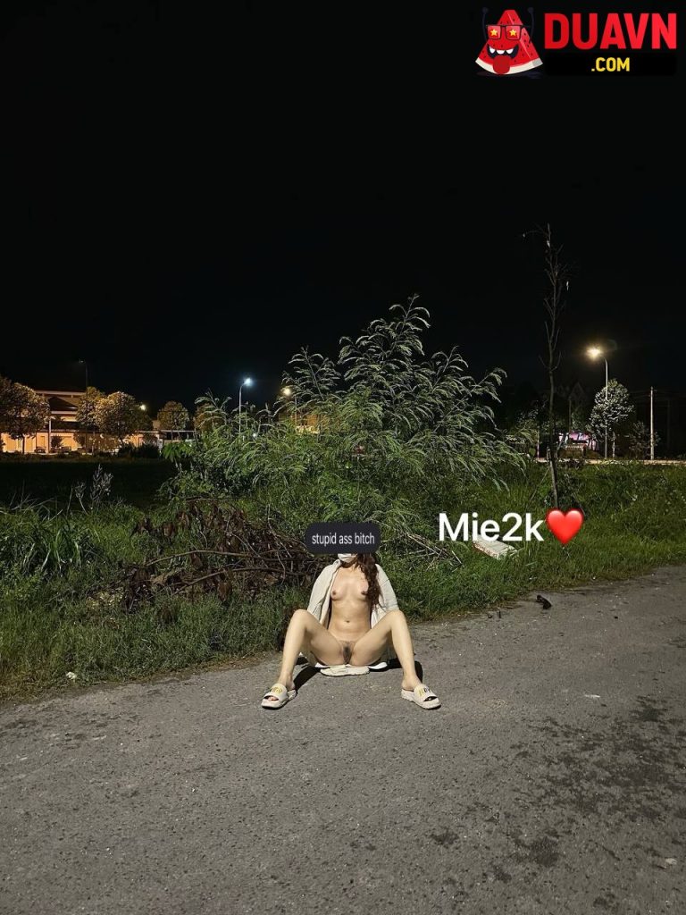 Mie2k – Cởi đồ hoà mình với thiên nhiên – 37 videos