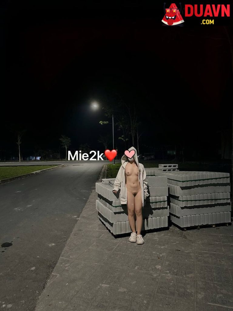Mie2k – Cởi đồ hoà mình với thiên nhiên – 37 videos