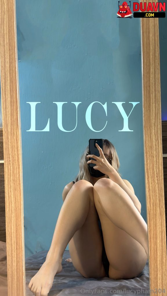 lucypham204 – Khoe thân chốn công cộng gạ địt trai trẻ