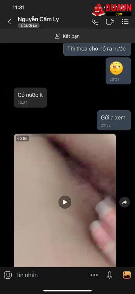 Em Cẩm Ly mẫu ảnh lộ clip thủ dâm + địt với bạn trai