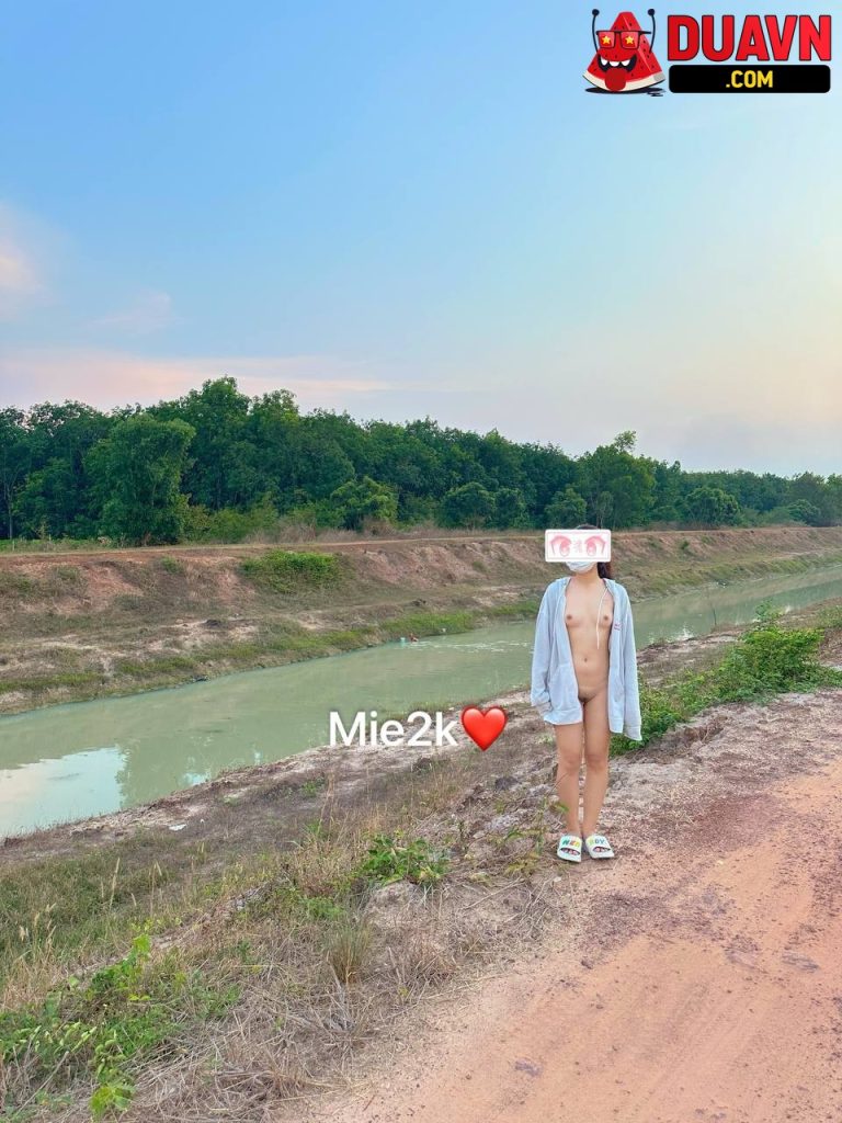 Mie2k – Cởi đồ hoà mình với thiên nhiên – 37 videos