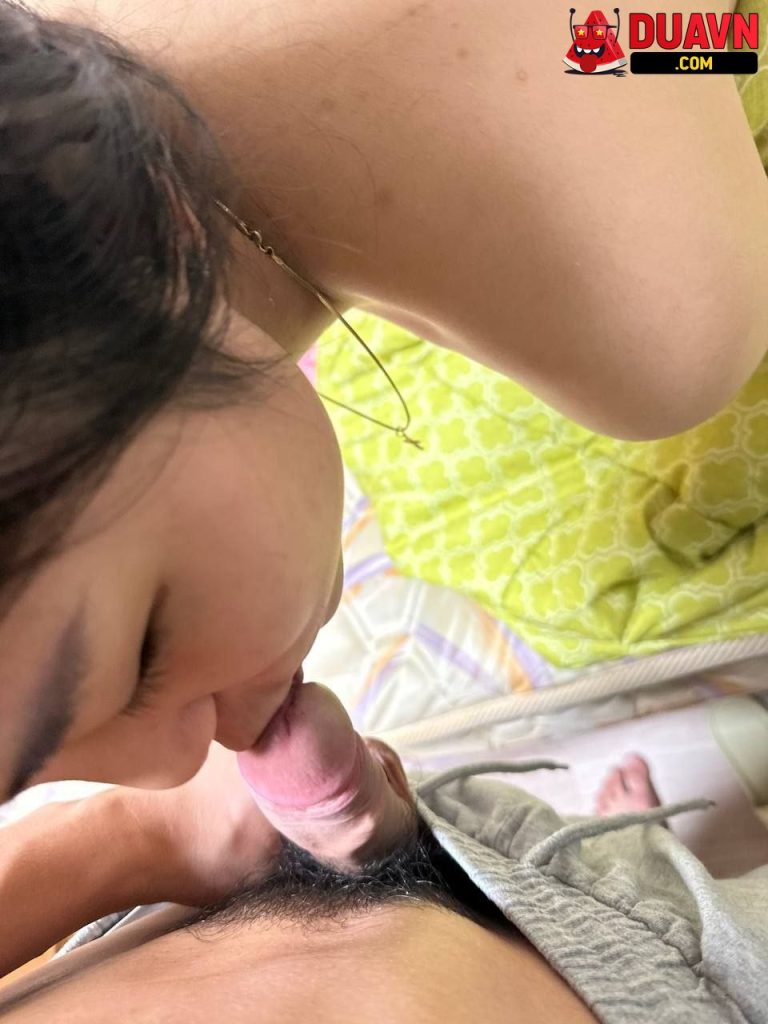 Em Việt kiều Hàn Quốc với sở thích uống tinh trùng