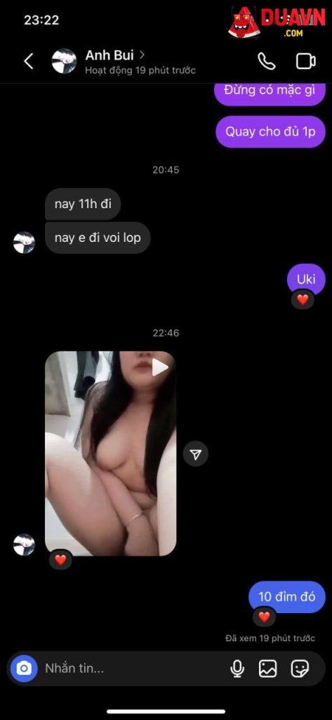 Chubby Ánh Bùi thủ dâm bị bạn tung lên mạng