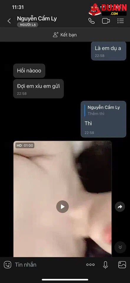 Em Cẩm Ly mẫu ảnh lộ clip thủ dâm + địt với bạn trai